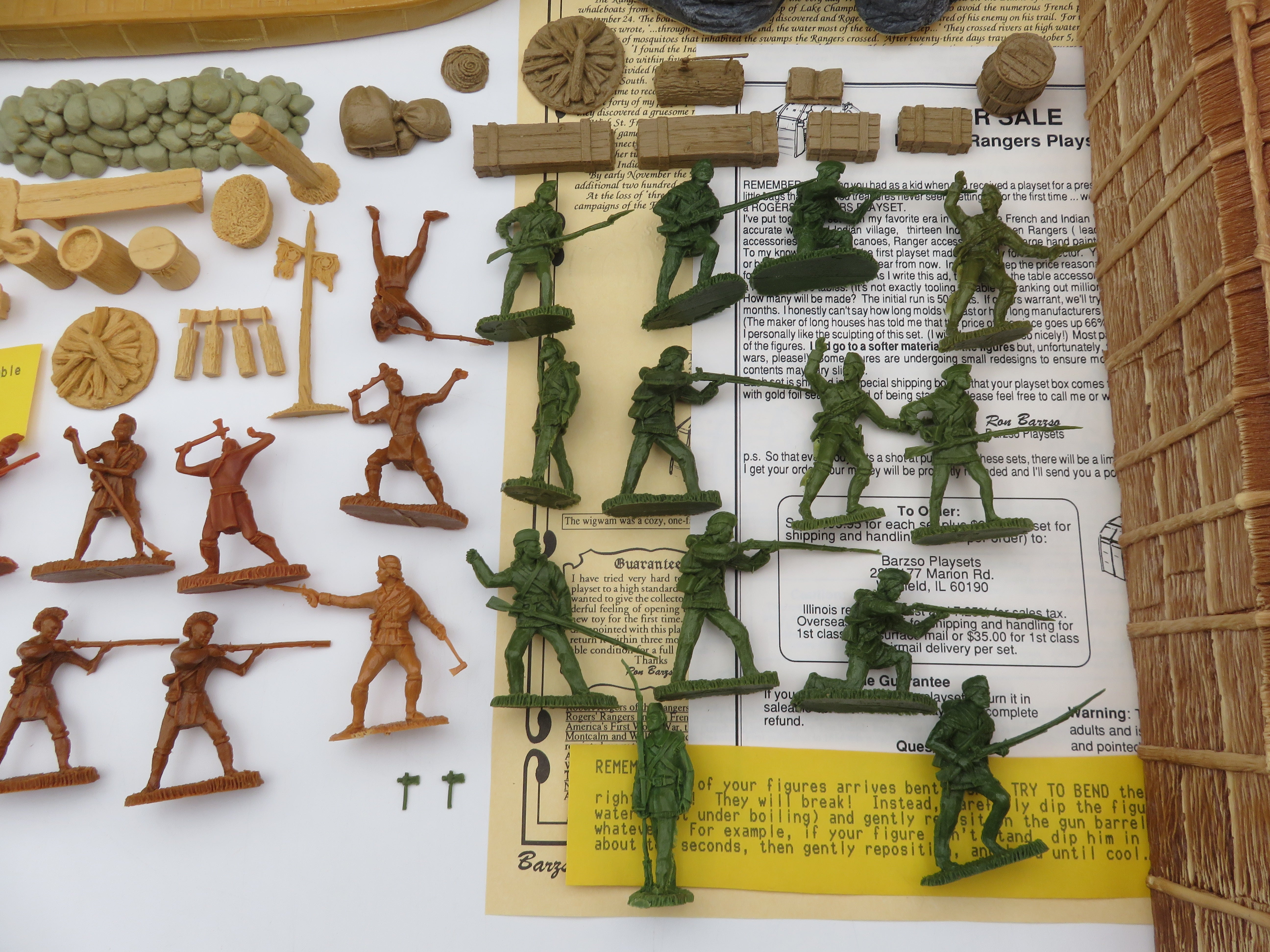 VINTAGE Rogers' Rangers Attack on St. Francis Playset - Barzso Playsets (1993) Collectible